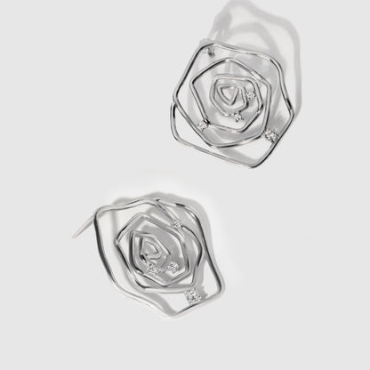 Brinco Rosa Efêmera Branco