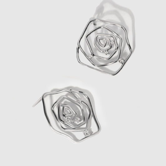 Brinco Rosa Efêmera Branco